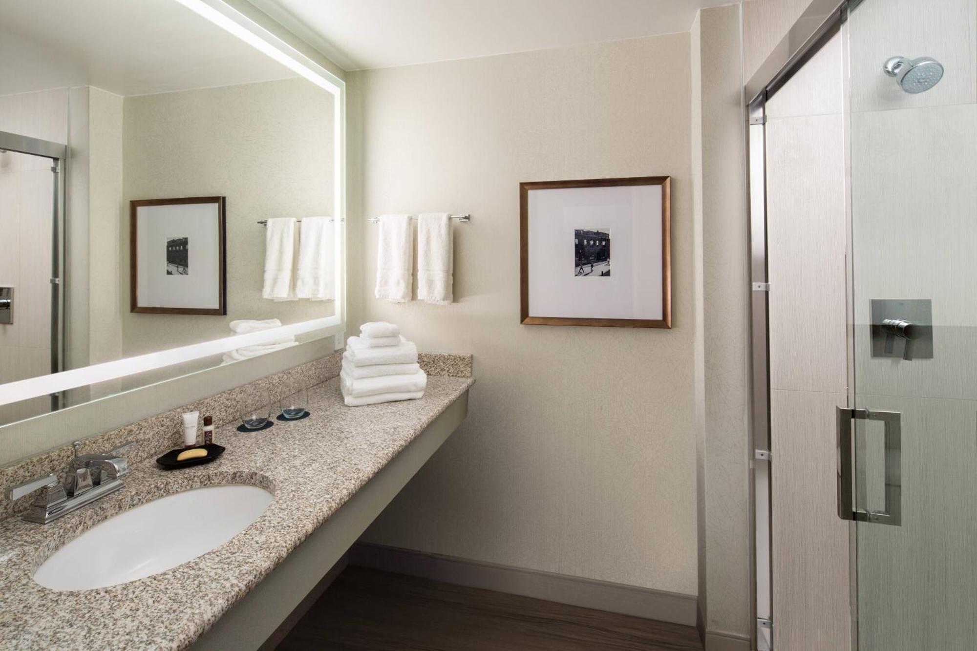 Sheraton Raleigh Hotel Eksteriør bilde